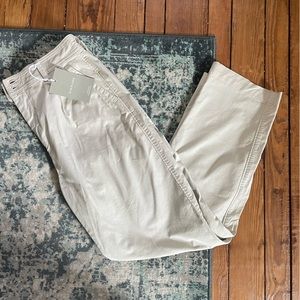NWT Everlane Women’s Pleated Chino